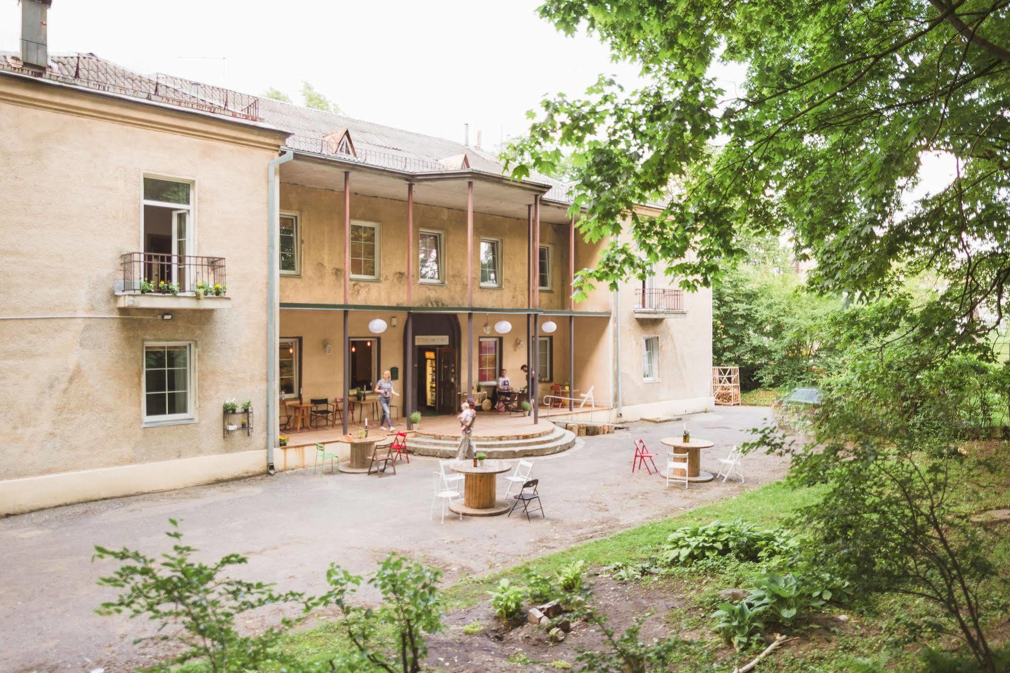 Hostel Downtown Forest &